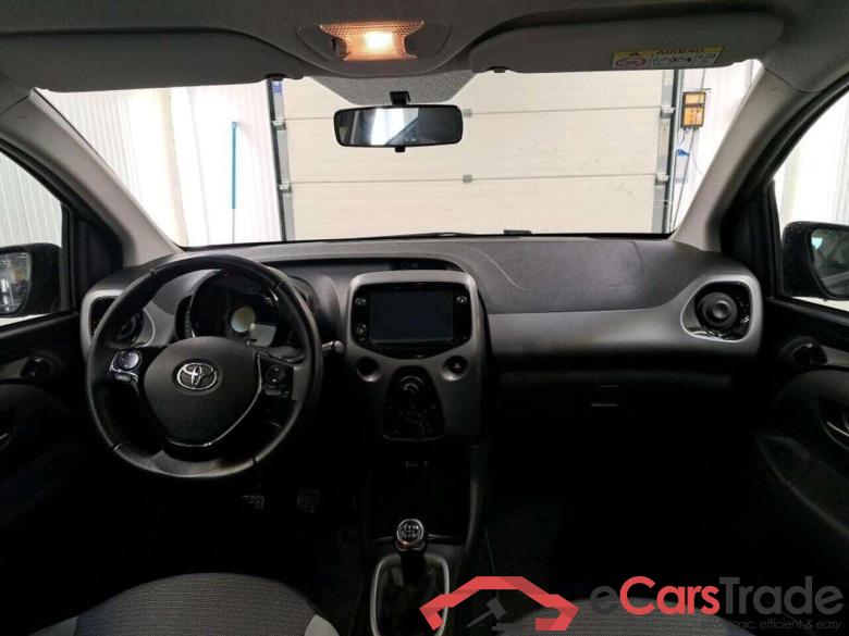 TOYOTA Aygo 1.0 VVT-i x-play #3