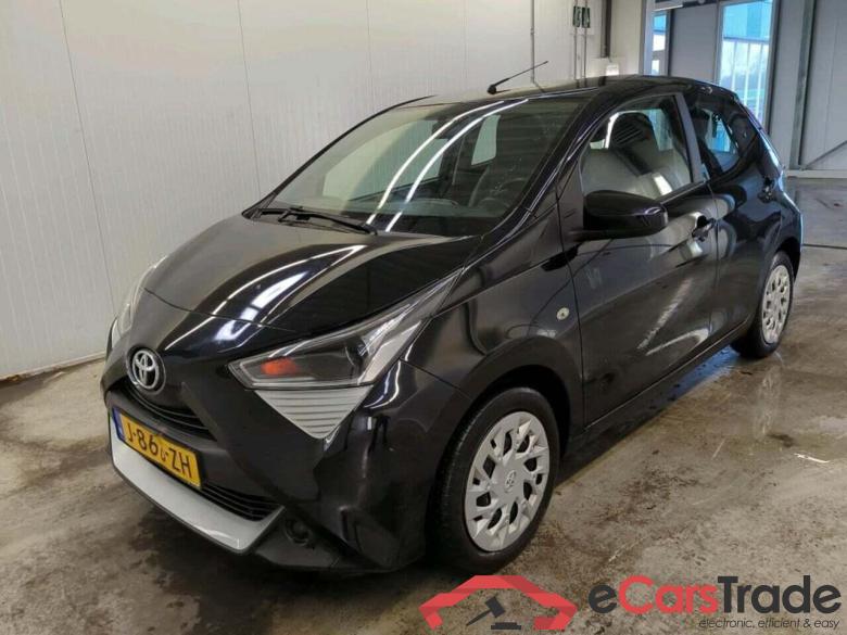 TOYOTA Aygo 1.0 VVT-i x-play #1