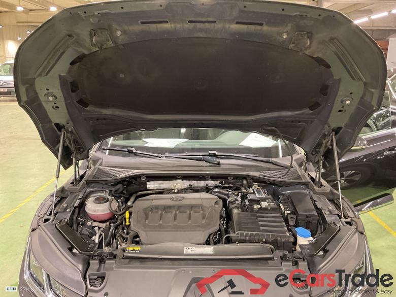 VOLKSWAGEN ARTEON 2.0 TSI R-line DSG STOCK #6