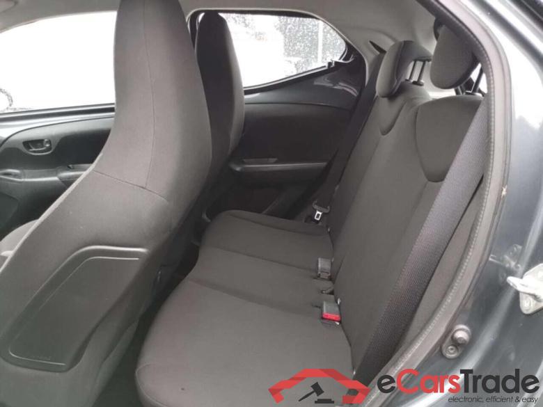 TOYOTA Aygo 1.0 VVT-i x-fun #5