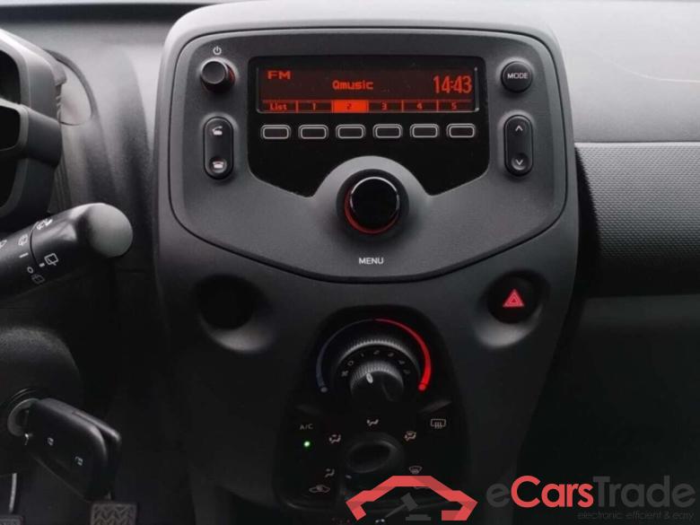 TOYOTA Aygo 1.0 VVT-i x-fun #6