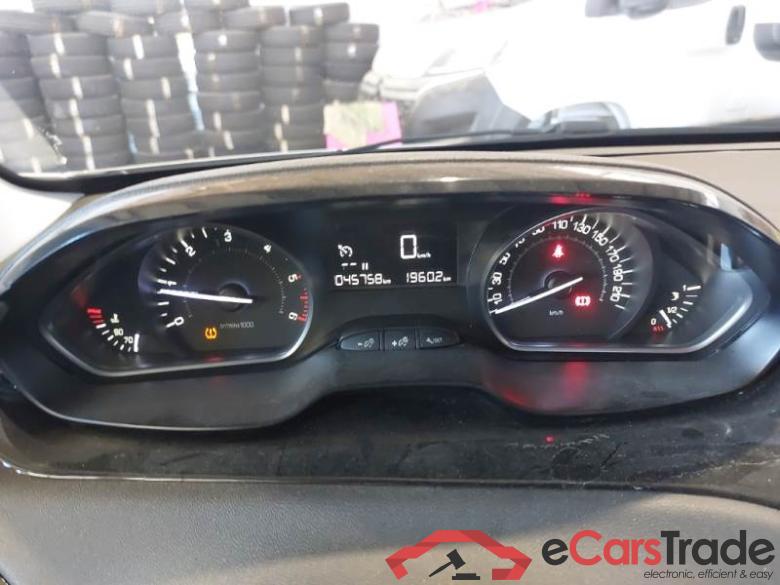 PEUGEOT 208 / 2015 / 5P / BERLINA ACTIVE BLUEHDI 100CV S/S #4