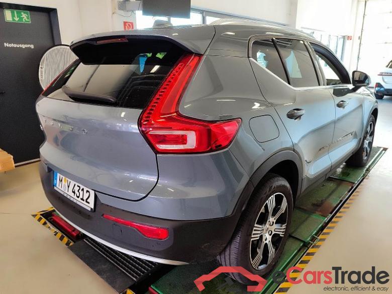 Volvo XC40 (2017->) DE - SUV5 T3 2WD EU6d, Inscription (EURO 6d), 2020 - 2022 #3