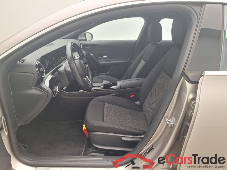 Mercedes, CLA-Class SB '19, Mercedes-Benz CLA Shooting Brake CLA 180 d Busines #3