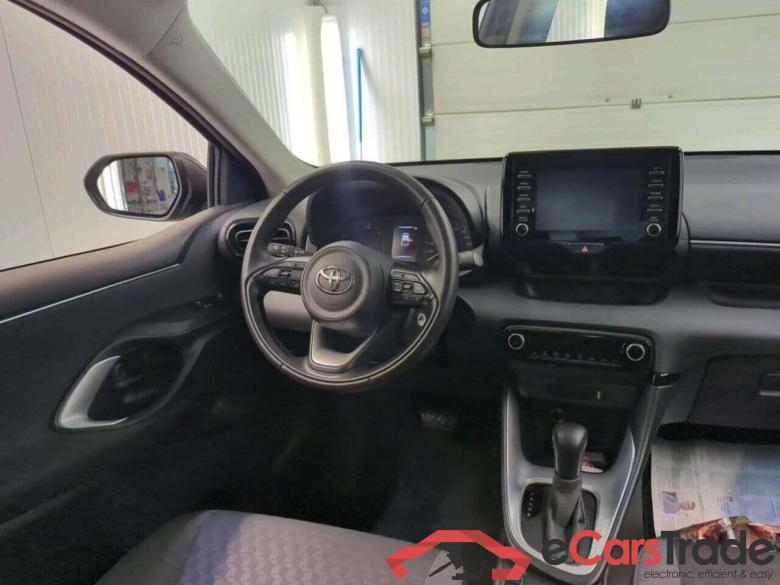 TOYOTA Yaris 1.5 Hyb. Active #3