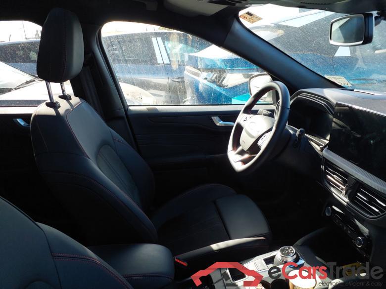 FORD Kuga 2.5 243CV Automático    St Line X (Pano) #3