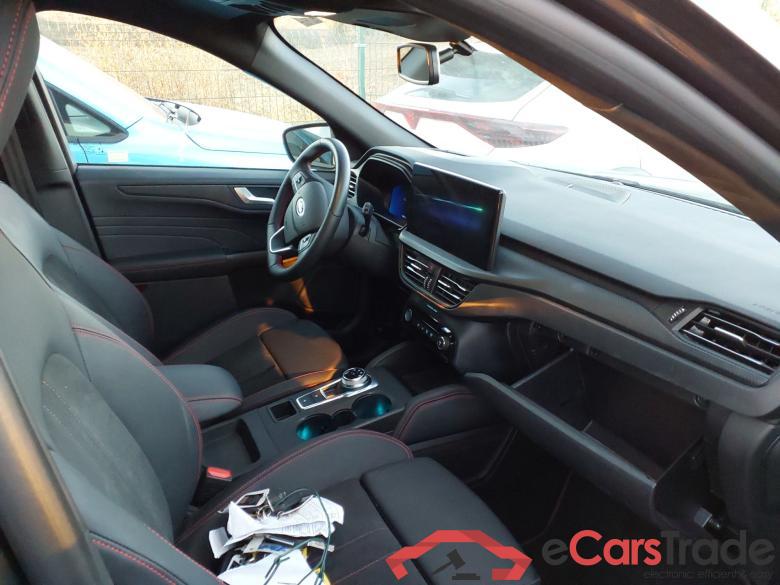 FORD Kuga 2.5 243CV Automático    St Line X (Pano) #3