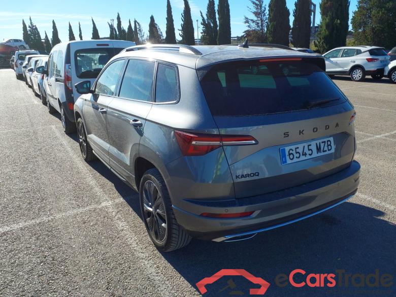 SKODA Karoq 1.5 TSI 110kW 150cv DSG Automático Sportline #2