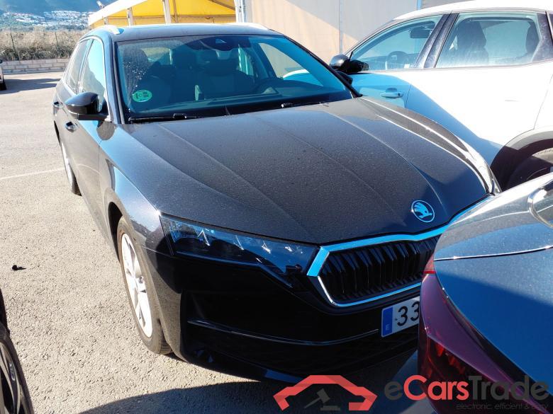 SKODA Octavia 2.0 TDI 110 kW (150CV) DSG 7 vel Automático Combi Design (Pano) #1