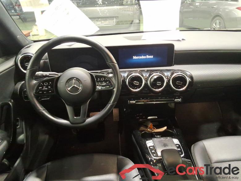 MERCEDES-BENZ CLASS CLA SHOOTING BRAKE DIESE CLA 180 d Business Solution #6