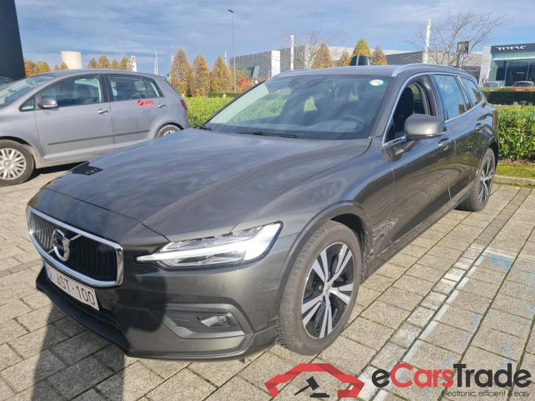 VOLVO V60 2.0 D3 MOMENTUM PRO #1