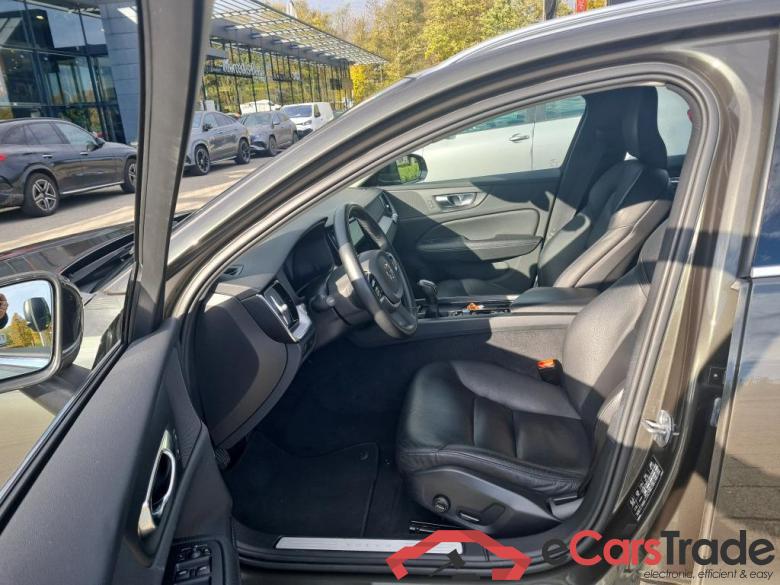 VOLVO V60 2.0 D3 MOMENTUM PRO #5