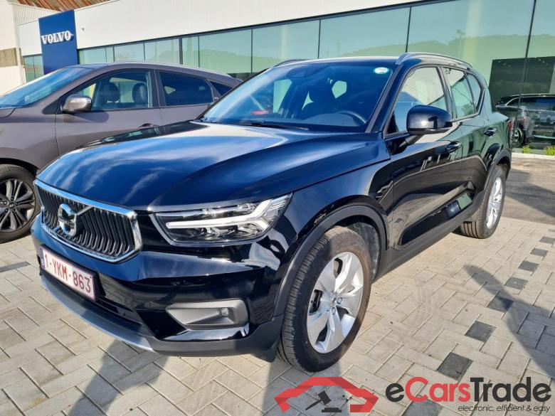 VOLVO XC40 1.5 T2 Momentum Pro #1