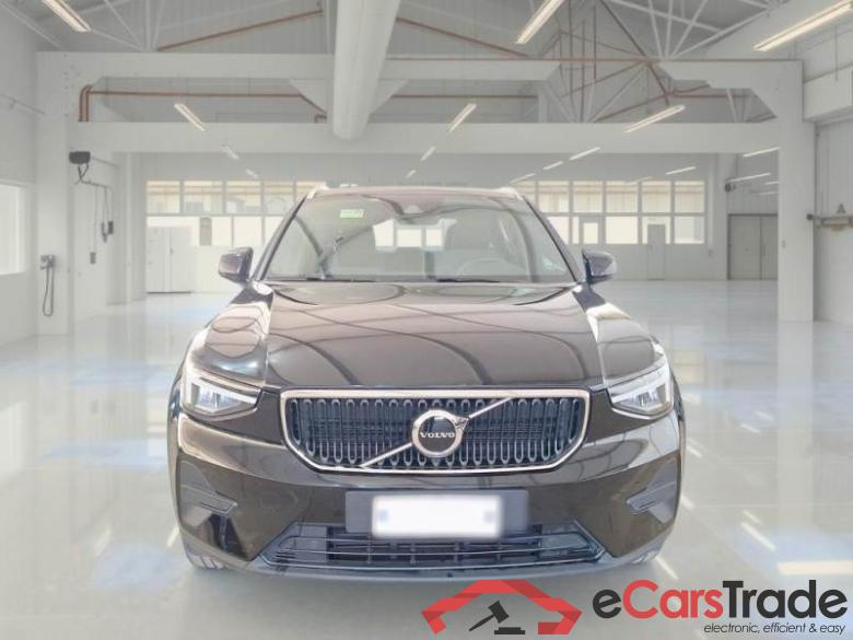 VOLVO XC40 / 2021 / 5P / SUV T2 AUTOMATICO CORE #6
