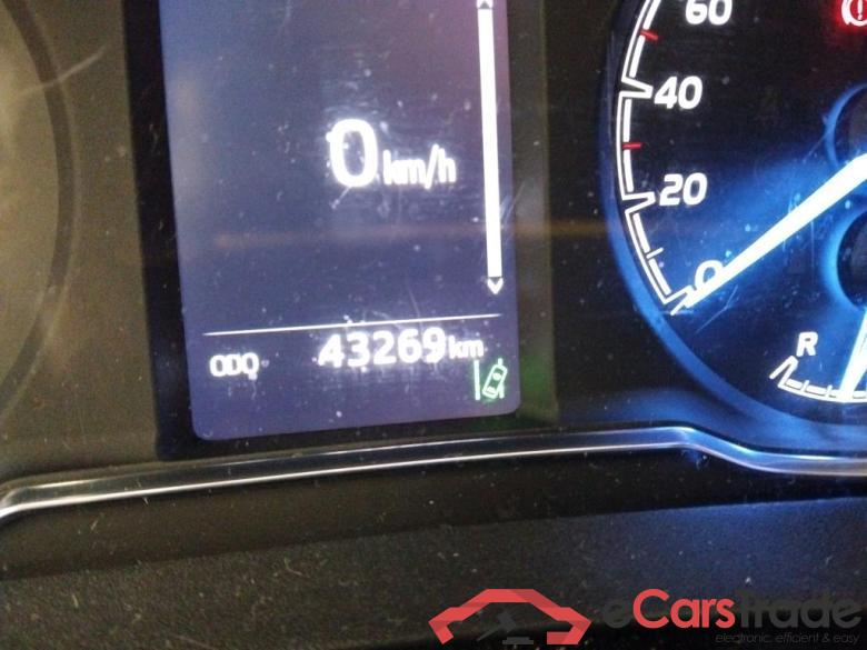 TOYOTA Yaris / 2017 / 5P / berlina con portón 1.5 100H Active #5