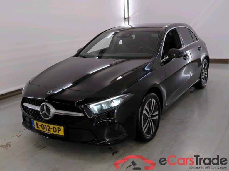 Mercedes-Benz A-Klasse A 250 e 8G-DCT Bus Sol Luxury Limited 5d #1