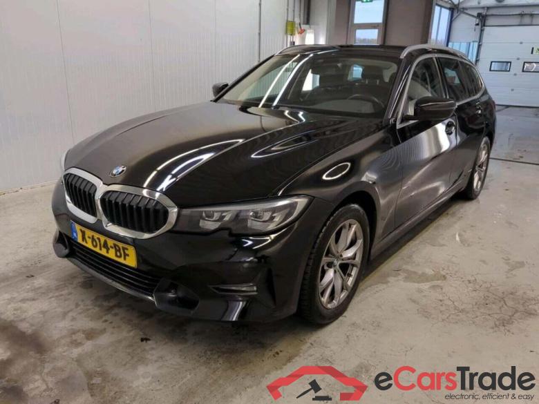 BMW 3-serie Touring 318i Executive Ed. #1