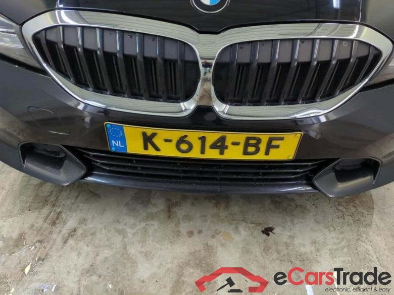 BMW 3-serie Touring 318i Executive Ed. #4