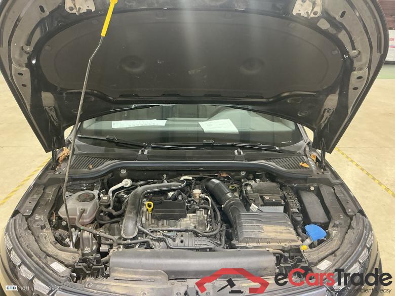 SKODA KAMIQ 1.0 TSI 81KW CLEVER+ #6