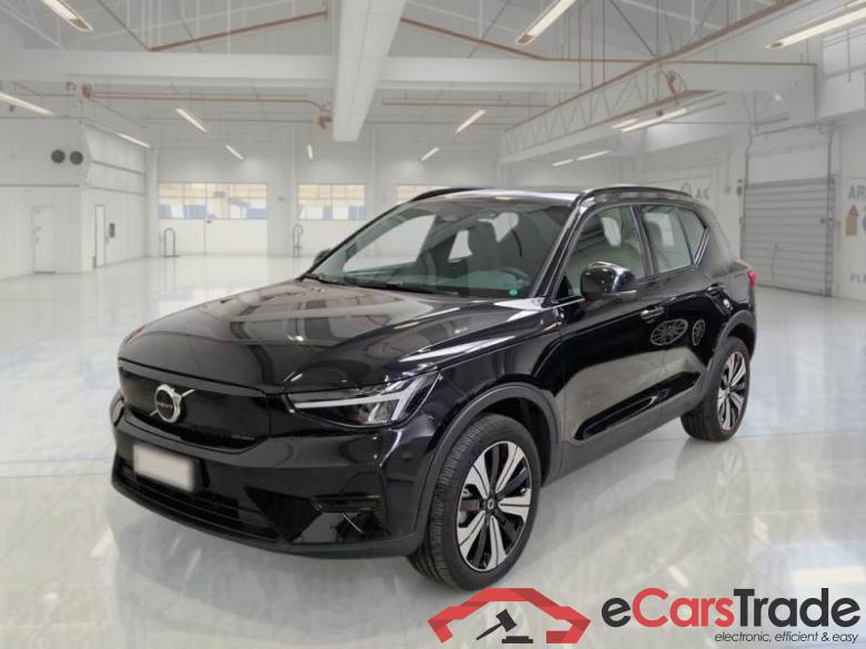 VOLVO XC40 / 2021 / 5P / SUV Recharge Plus #1
