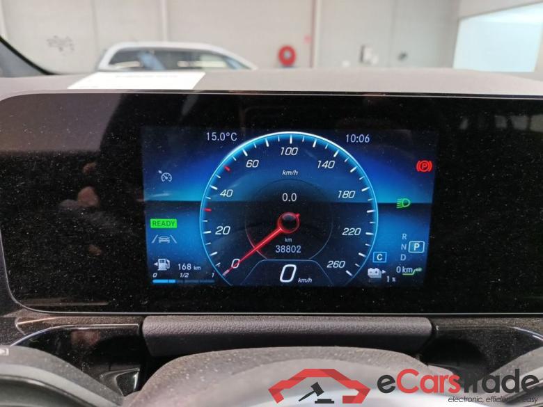 Mercedes-Benz GLA GLA 250 e Luxury Line 5d #6