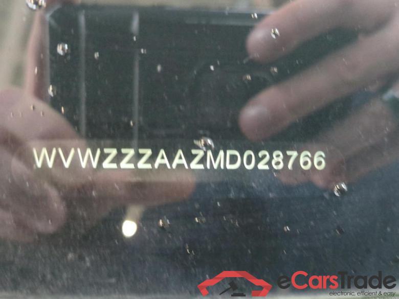 VOLKSWAGEN up! 48 kW #2