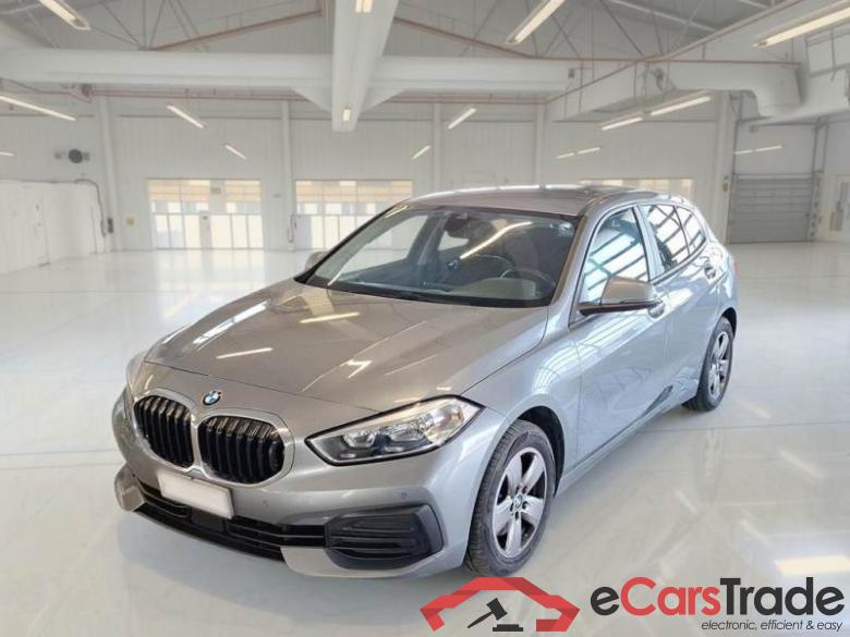 BMW SERIE 1 / 2019 / 5P / BERLINA 118D BUSINESS ADVANTAGE #1