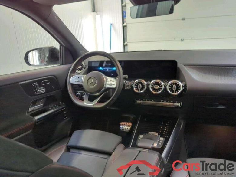 MERCEDES-BENZ GLA-klasse 200 Bns Sol. AMG #3