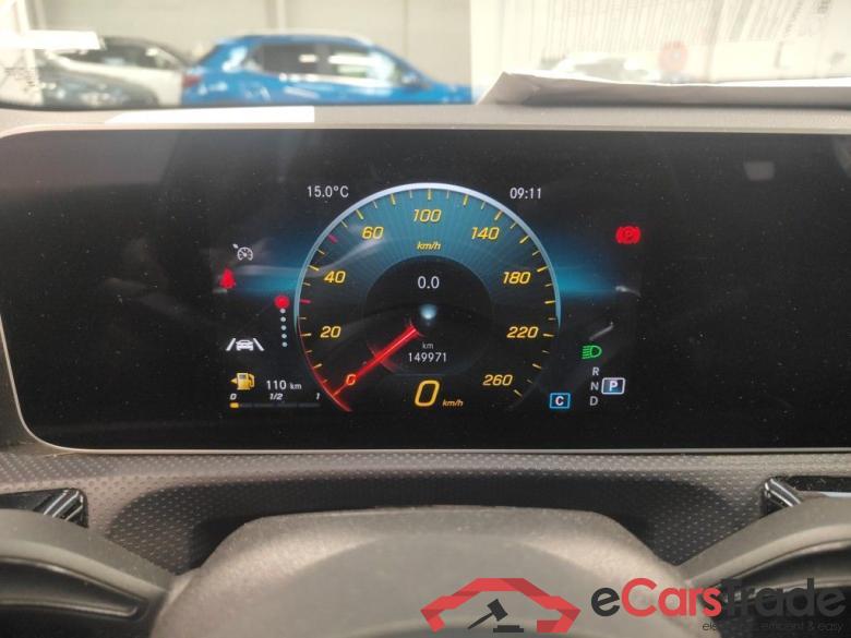 Mercedes-Benz A-Klasse A 180 d DCT Launch Edition 5d #6