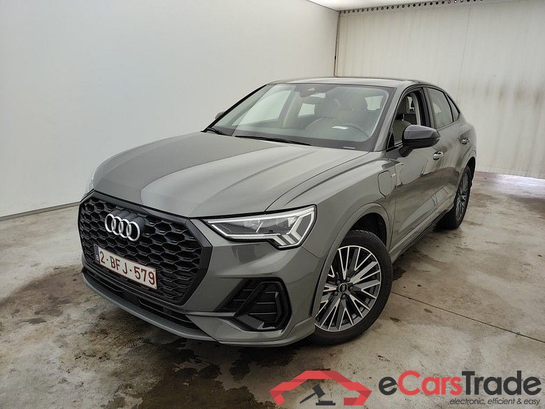 Audi Q3 Sportback 45 TFSI e S tronic S Line 5d #1