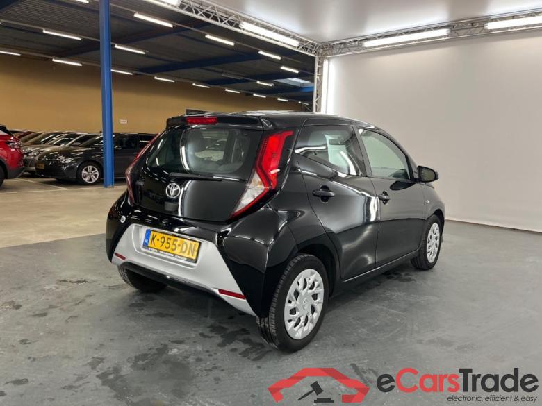 TOYOTA Aygo 1.0vvti x-play 53kW  #4
