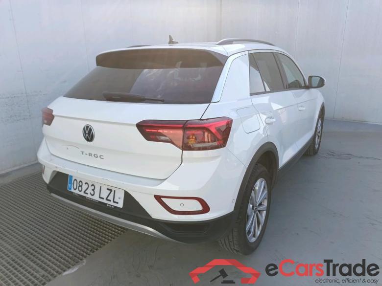 VOLKSWAGEN T-Roc / 2021 / 5P / todoterreno Life 1.5 TSI 110kW (150CV) DSG (AC) #2
