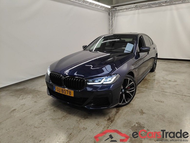 BMW 5 - 2020 545eXAS 286 PHEV 4d ///M-Sportkit (total options: 26,453 Ex.Vat) #1