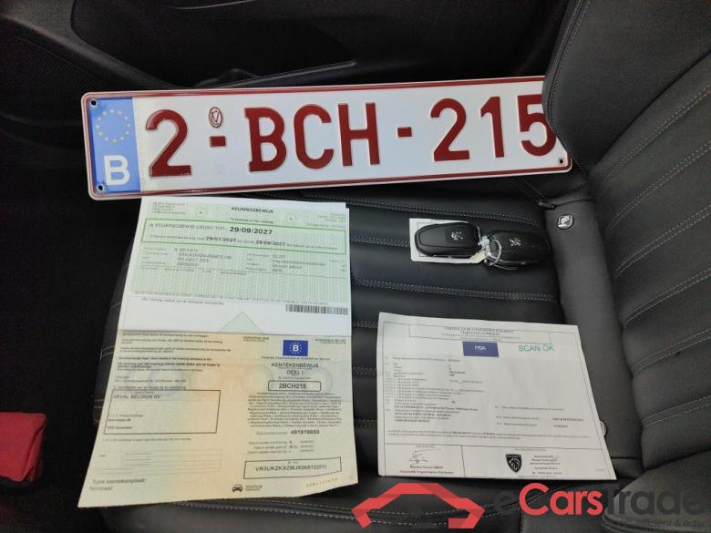 Peugeot 2008 e-2008 GT Pack 5d #4