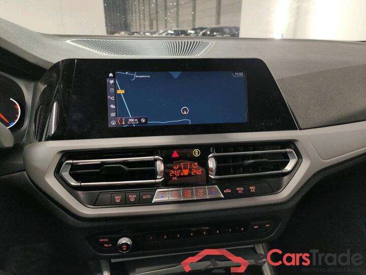 BMW 3 Reeks Berline 3 Reeks Berline 318dA (100 kW) 100kW/136pk  4D/P Auto-8 #6