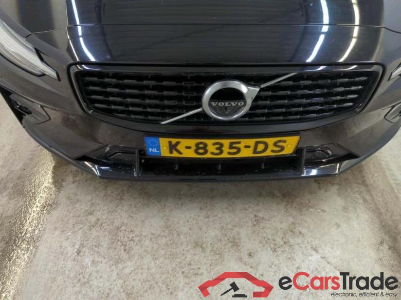 VOLVO V60 2.0 B4 R-Design #6