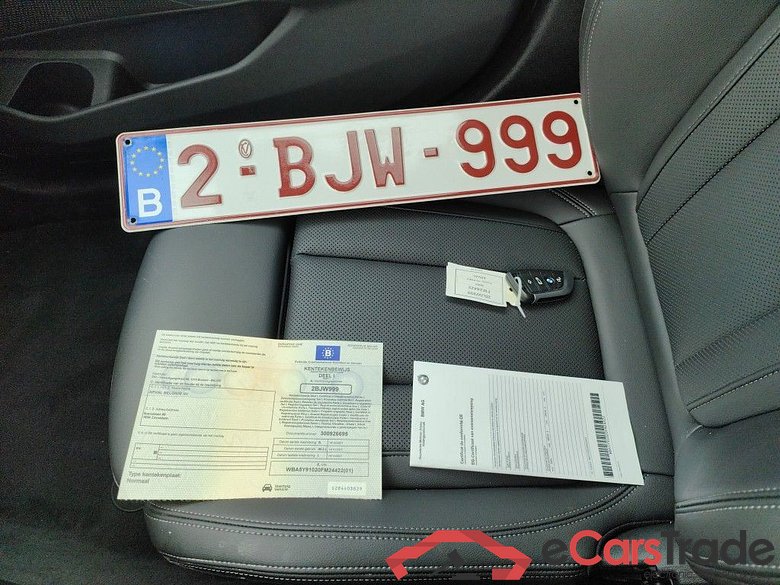 BMW 3 Reeks Berline 320e (150 kW) 4d #4