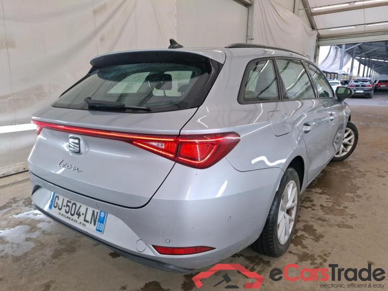 SEAT Leon Sportstourer / 2020 / 5P / Break 1.0 eTSI 110 DSG S&S Style Business #3