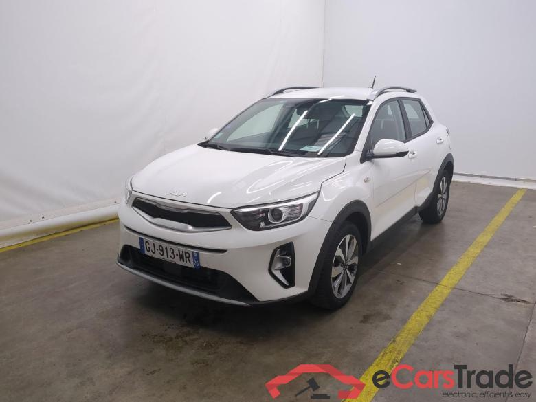 Stonic / 2020 / 5P / SUV 1.0 T-GDI 120 MHEV ACTIVE BUSI DCT7 / TRANSFO VP/VF #1