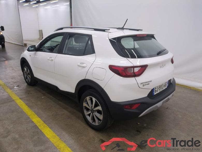 Stonic / 2020 / 5P / SUV 1.0 T-GDI 120 MHEV ACTIVE BUSI DCT7 / TRANSFO VP/VF #2