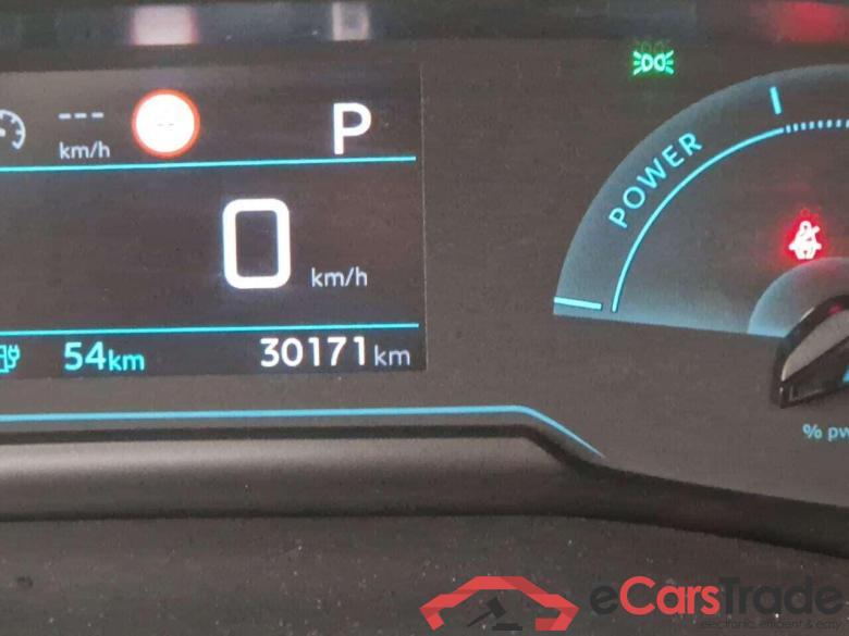 PEUGEOT e-2008 EV Allure 50 kWh #4