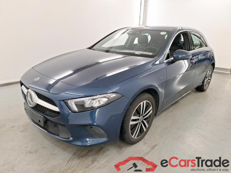 MERCEDES-BENZ CLASS A (W177) A 250 e PHEV Business Solution