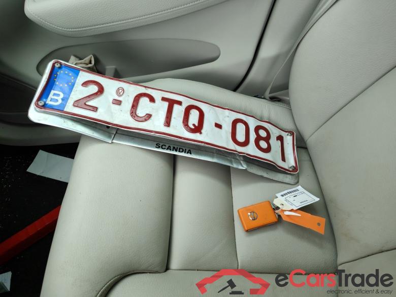 Volvo XC60 B4 P Inscription Aut. 5d  !! Damaged car !! VERKOCHT MET ENKEL DEEL II  IB  !!!!!!!!!! #4