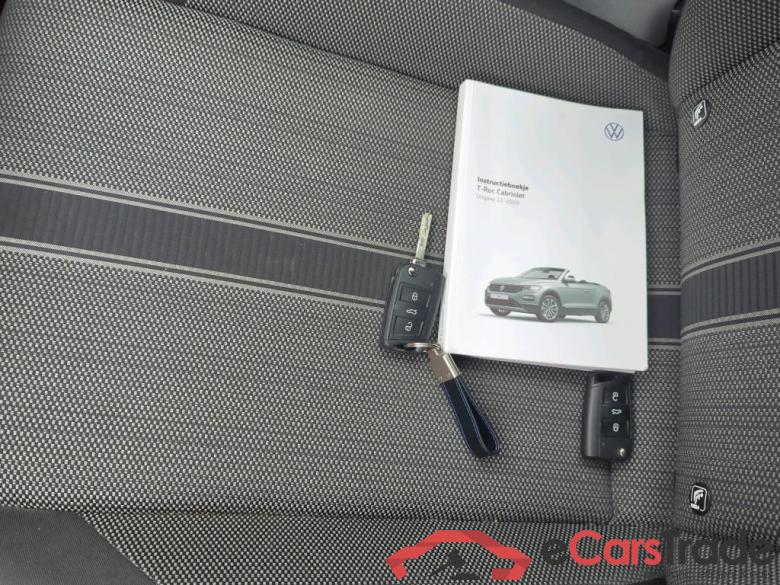 VOLKSWAGEN T-Roc 81 kW #6