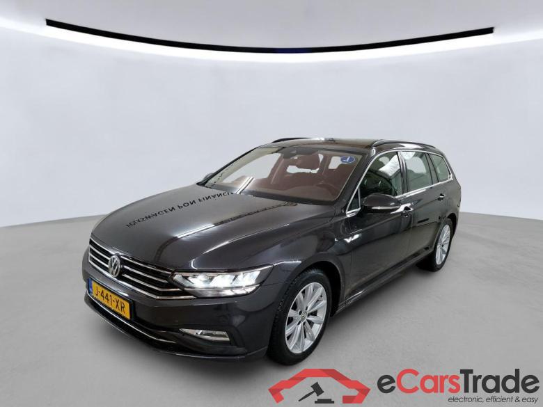 VOLKSWAGEN Passat Variant 110 kW #1