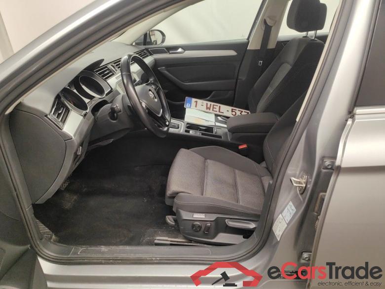 Volkswagen Passat Variant 1.6 TDI Comfortline Business DSG-7 5d #3