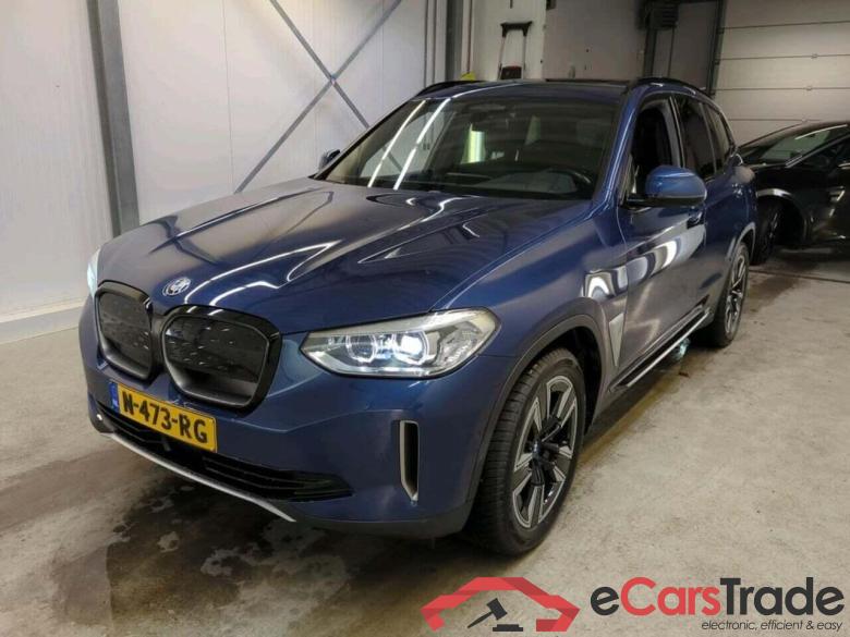 BMW iX3 Executive #1