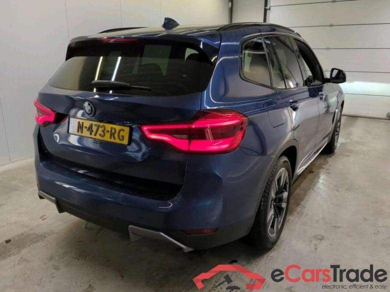 BMW iX3 Executive #2