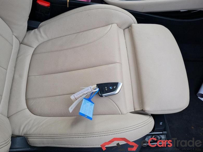 BMW - BMW X1 sDrive16dA 116PK X Line           ***  TOTAL LOSS   ***        Business Edition & NAvigatio With Head Up #4