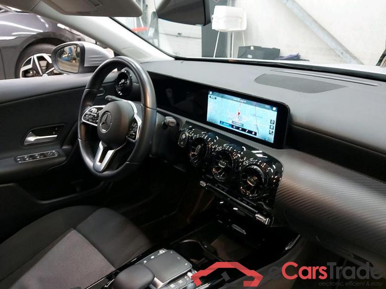 MERCEDES - MER A BERLINE 180d 116PK DCT Business Solution & Smartphone Intergation #3